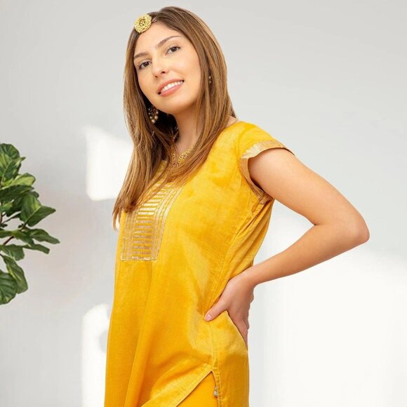 Shop EthnoChic Yellow Silk Kurta for Women | Muvvas Boutique - Picture 3 of 4